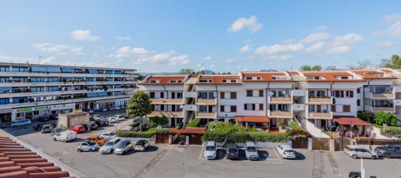 Пентхаус с 2 спальнями в Черветери, Италия № 373479 43