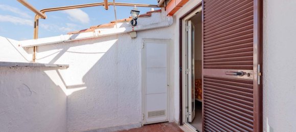 Пентхаус с 2 спальнями в Черветери, Италия № 373479 42