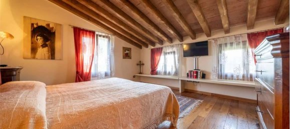 16غرفة فيلا في Novi di Modena, Italy رقم 25493 32