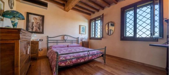 16غرفة فيلا في Novi di Modena, Italy رقم 25493 27