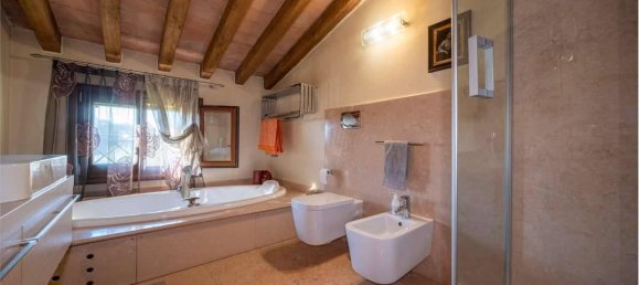 16غرفة فيلا في Novi di Modena, Italy رقم 25493 38