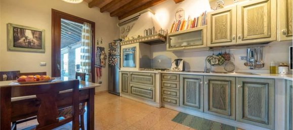 16غرفة فيلا في Novi di Modena, Italy رقم 25493 16