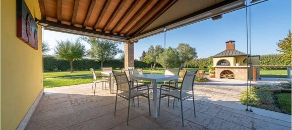 16غرفة فيلا في Novi di Modena, Italy رقم 25493 40