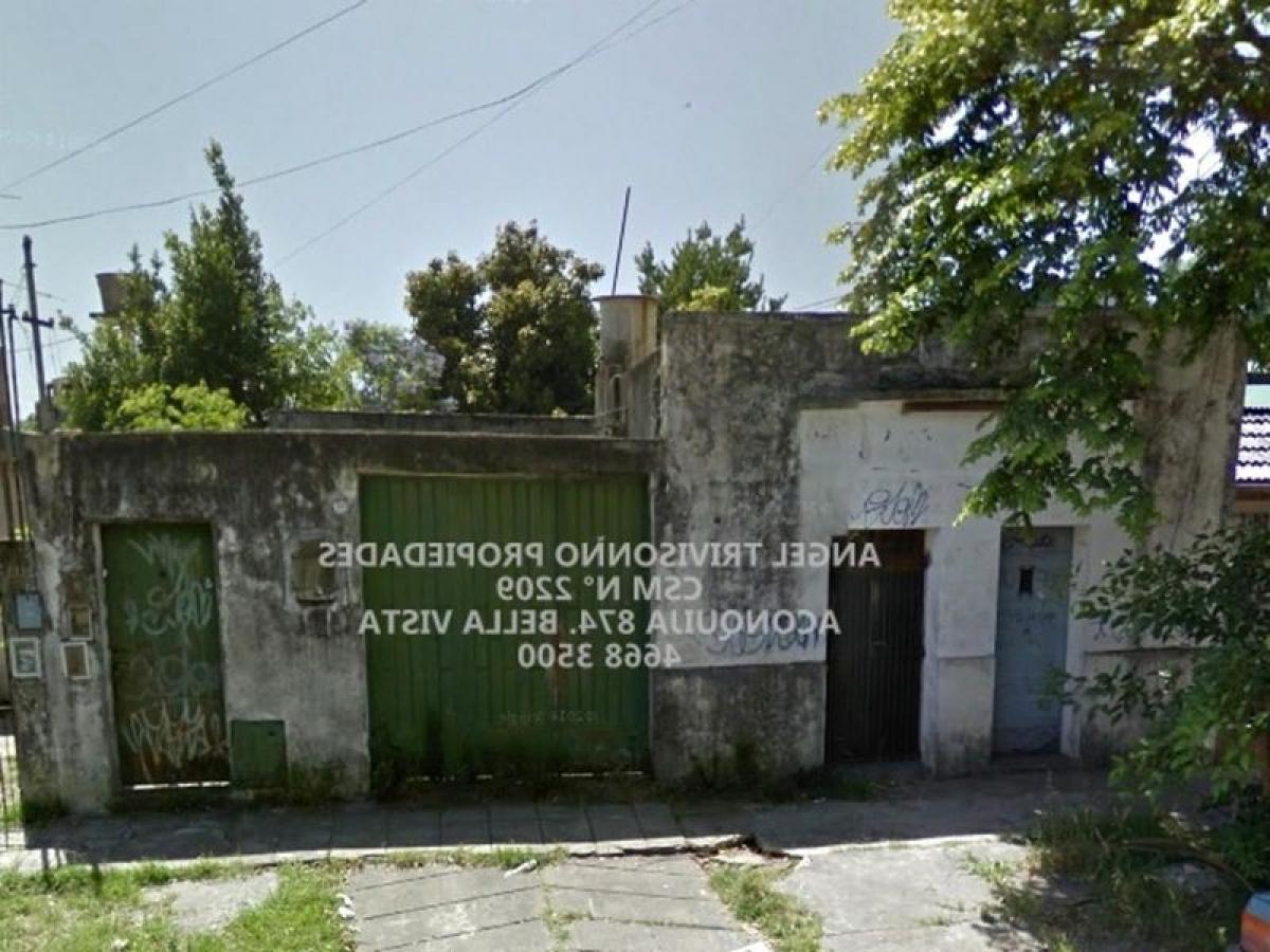 3 bedrooms House in San Miguel, Argentina No. 1579