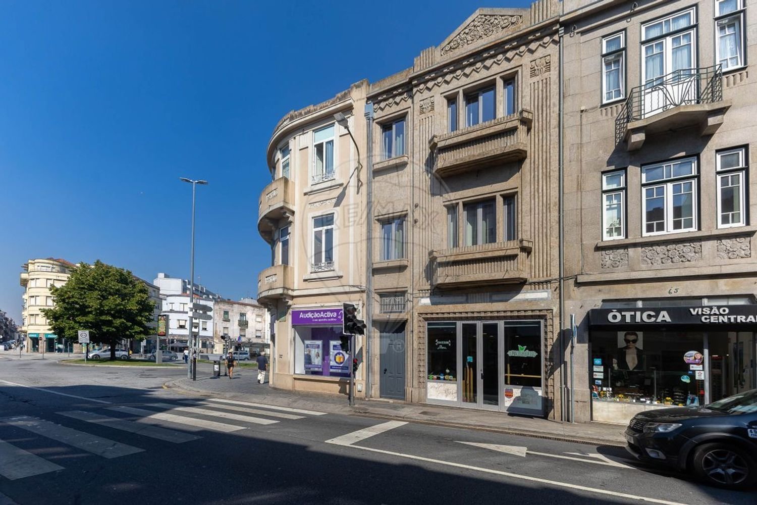 91m² Building in Porto, Portugal No. 285798