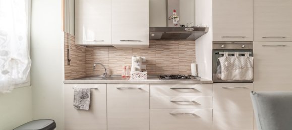 Apartamento de 3 habitaciónes en Tivoli, Italy No. 270348 5