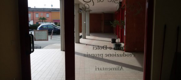 110m² Commercial property in Vicenza, Italy No. 92154 6