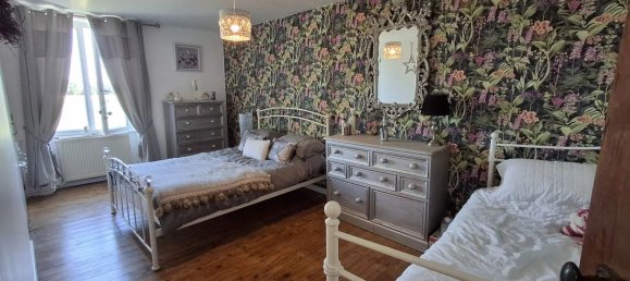 2 bedrooms House in Vienne, France No. 335659 6