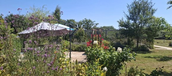 2 bedrooms House in Vienne, France No. 335659 2