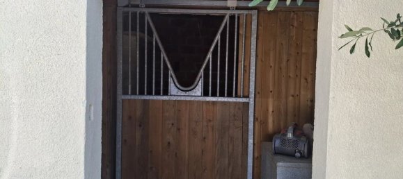 2 bedrooms House in Vienne, France No. 335659 9