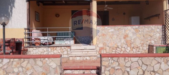 2 bedrooms Villa in Butera, Italy No. 266424 3