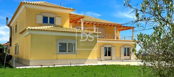 Дом с 4 спальнями в Мафра, Португалия № 129882 3