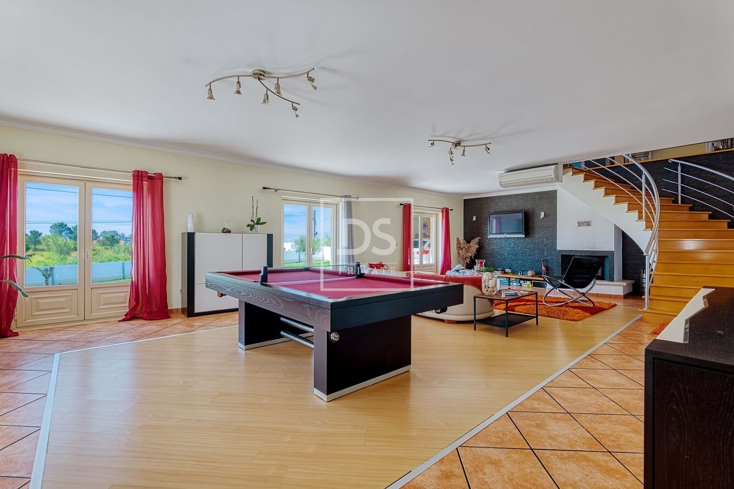 Дом с 4 спальнями в Мафра, Португалия № 129882