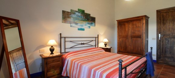 9 bedrooms House in Casole d'Elsa, Italy No. 233148 13