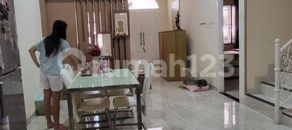 4 bedrooms House in Tanjung Priok, Indonesia No. 1809 44
