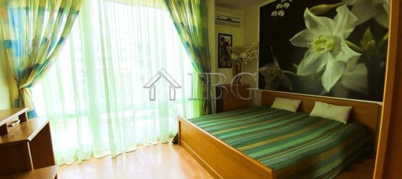 Apartamento de 3 dormitorios en Sveti Vlas, Bulgaria No. 1097 8