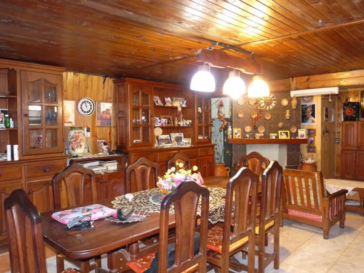 6 غرف نوم منزل في Lomas de Zamora, Argentina رقم 96097