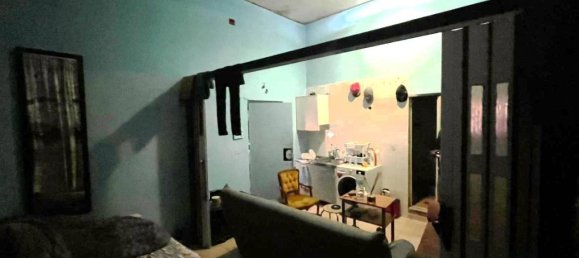 Studio in Naples, Italy, Nr. 27074 7