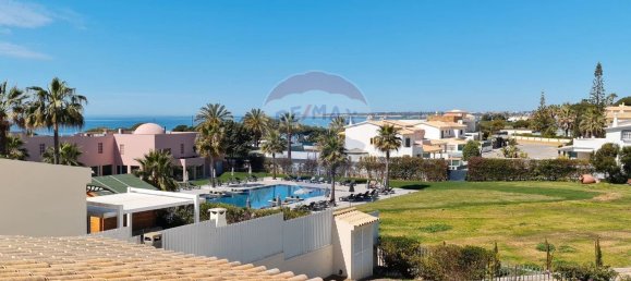 Casa de 4 dormitorios en Guia, Portugal No. 22510 3