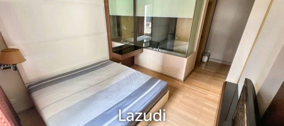 Apartamento com 2 quartos em condomínio em Phra Khanong, Thailand N.º 23409 8