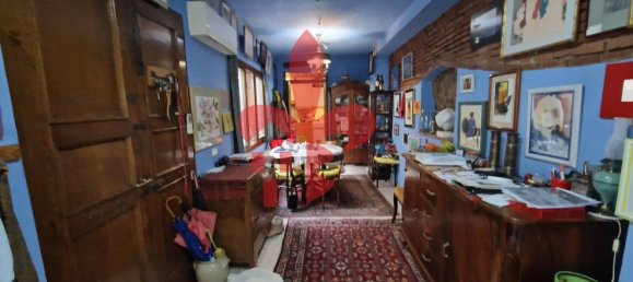 5 rooms Apartment in Florence, Italy No. 214659 8