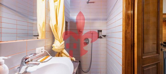 5 rooms Apartment in Florence, Italy No. 214659 27