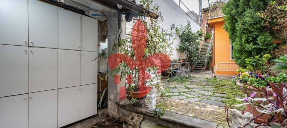 5 rooms Apartment in Florence, Italy No. 214659 39