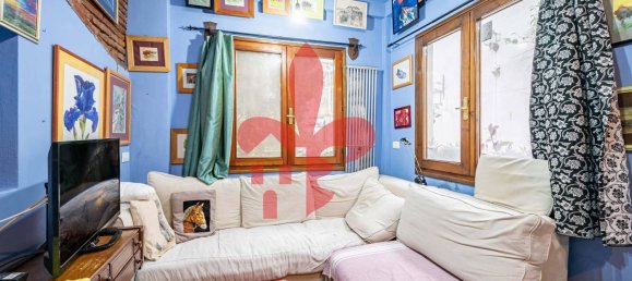 5 rooms Apartment in Florence, Italy No. 214659 4