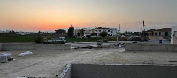 5 bedrooms Villa in Livadia, Cyprus No. 20381 7