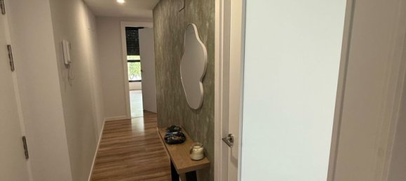 3 bedrooms Apartment in La Pobla de Vallbona, Spain No. 178726 10