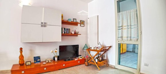 4 rooms House in Ortelle, Italy No. 33371 12