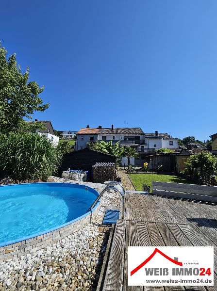 3 bedrooms Townhouse in Zweibrucken, Germany No. 114975