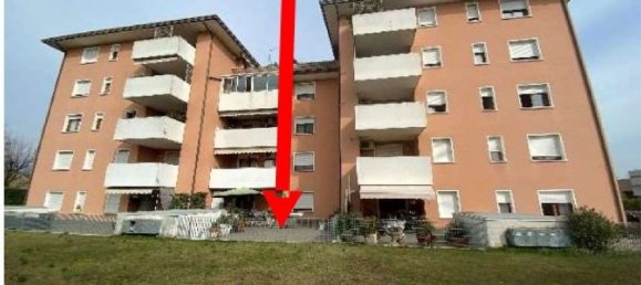 5-salle Appartement à Pordenone, Italy No. 101719 6