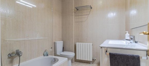 5 غرف نوم منزل ذو طابقين في Granada, Spain رقم 135431 13