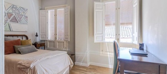 5 غرف نوم منزل ذو طابقين في Granada, Spain رقم 135431 15