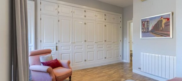 5 غرف نوم منزل ذو طابقين في Granada, Spain رقم 135431 7