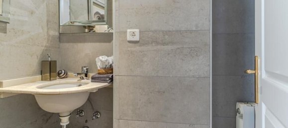 5 غرف نوم منزل ذو طابقين في Granada, Spain رقم 135431 9