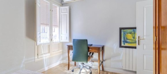 5 غرف نوم منزل ذو طابقين في Granada, Spain رقم 135431 17