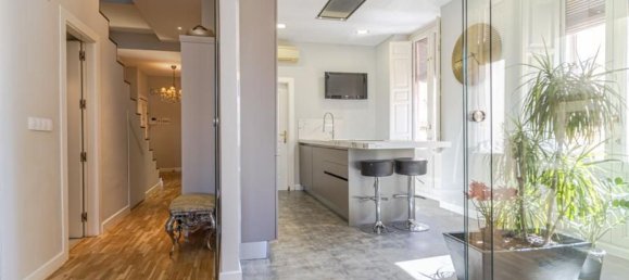 5 غرف نوم منزل ذو طابقين في Granada, Spain رقم 135431 24