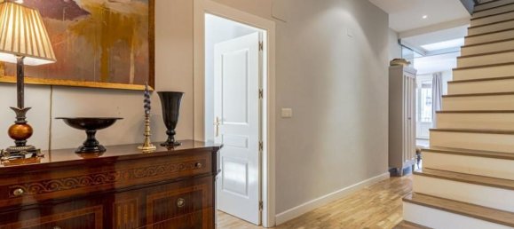 5 غرف نوم منزل ذو طابقين في Granada, Spain رقم 135431 6