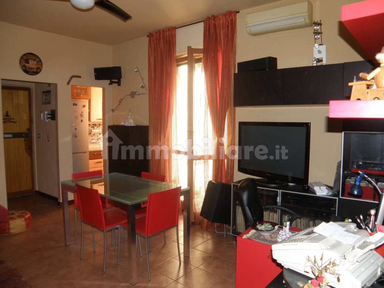 Квартира с 1 спальней в Милан, Италия № 313928