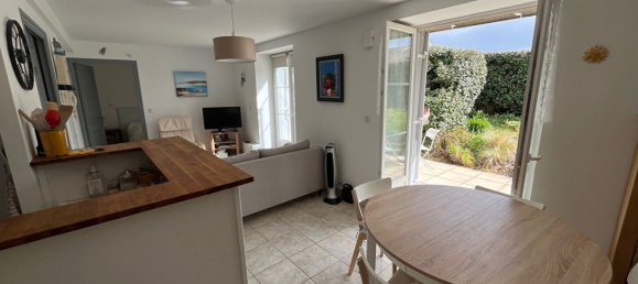 Квартира с 1 спальней в Ла Боль-Эскублак, Франция № 104882 2