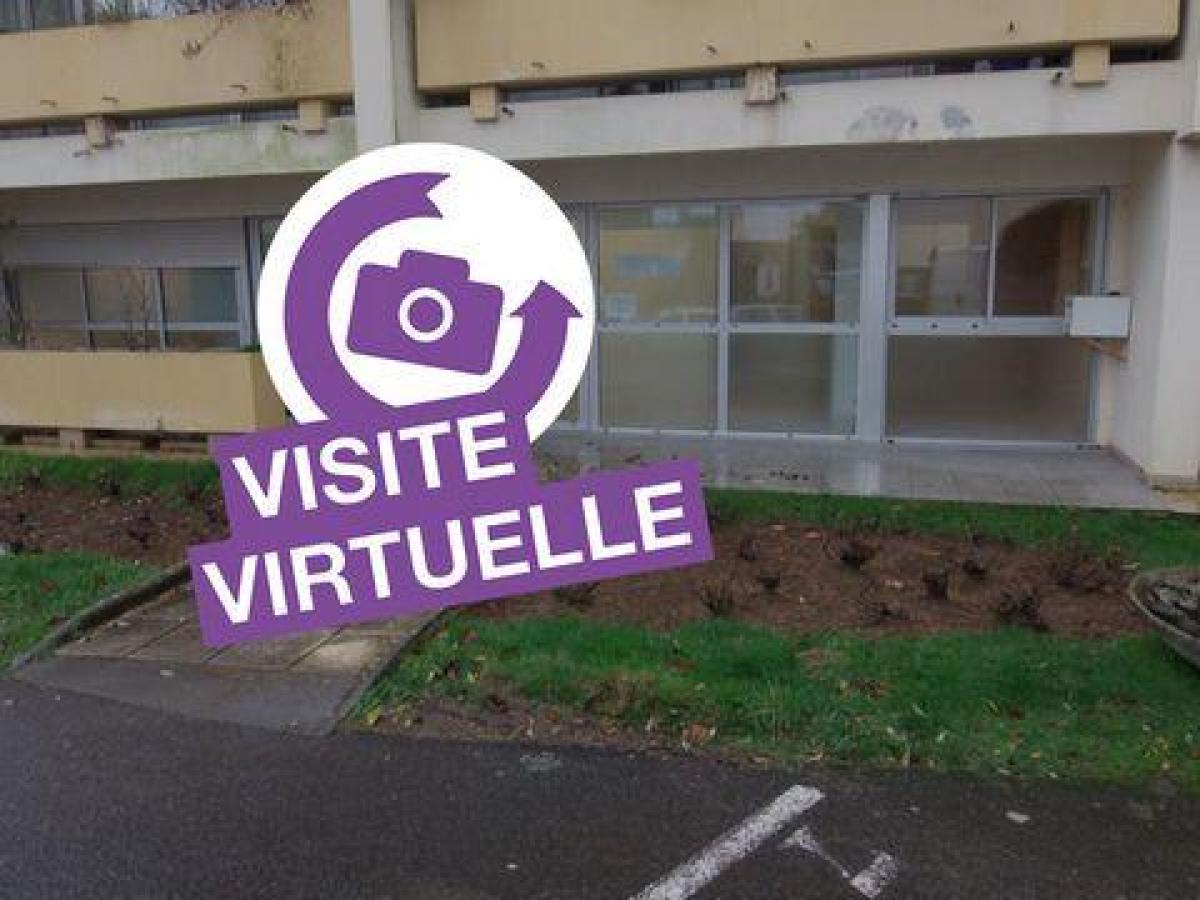  مكتب في Douarnenez, France 111متر مربع رقم 18241