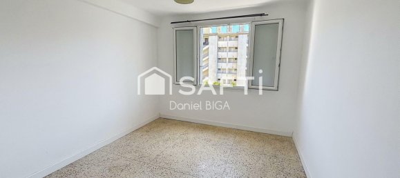 2 bedrooms Apartment in Marseille, France No. 349880 4