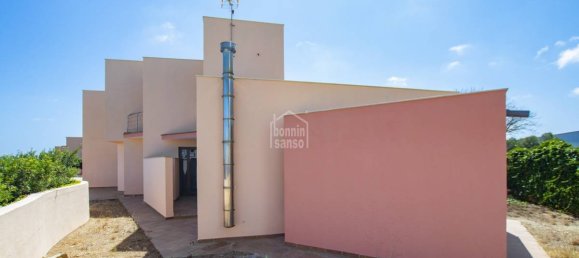 4 bedrooms Villa in Mahon, Spain No. 4983 3