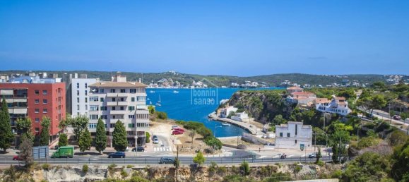 4 bedrooms Villa in Mahon, Spain No. 4983 14