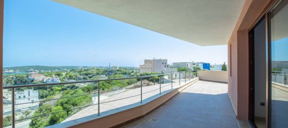 4 bedrooms Villa in Mahon, Spain No. 4983 12