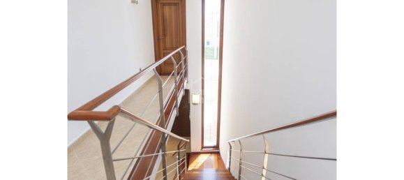 4 bedrooms Villa in Mahon, Spain No. 4983 16