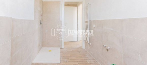 Apartamento T1 em Busto Arsizio, Italy N.º 343470 11