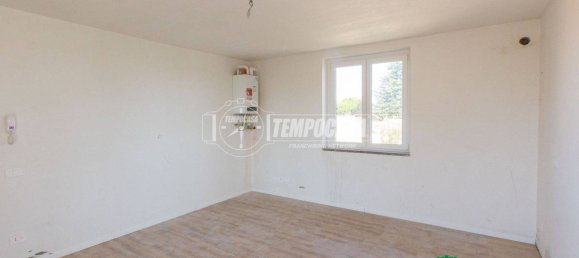 Apartamento T1 em Busto Arsizio, Italy N.º 343470 4